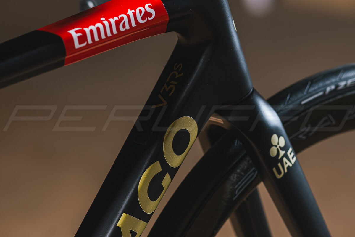 Colnago V3Rs Disc UAE Team Emirates LTD Edition