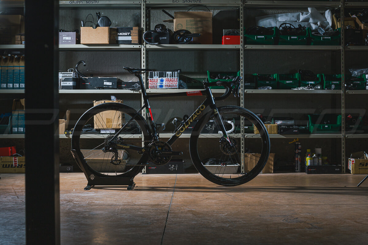 Colnago V3Rs Disc UAE Team Emirates LTD Edition