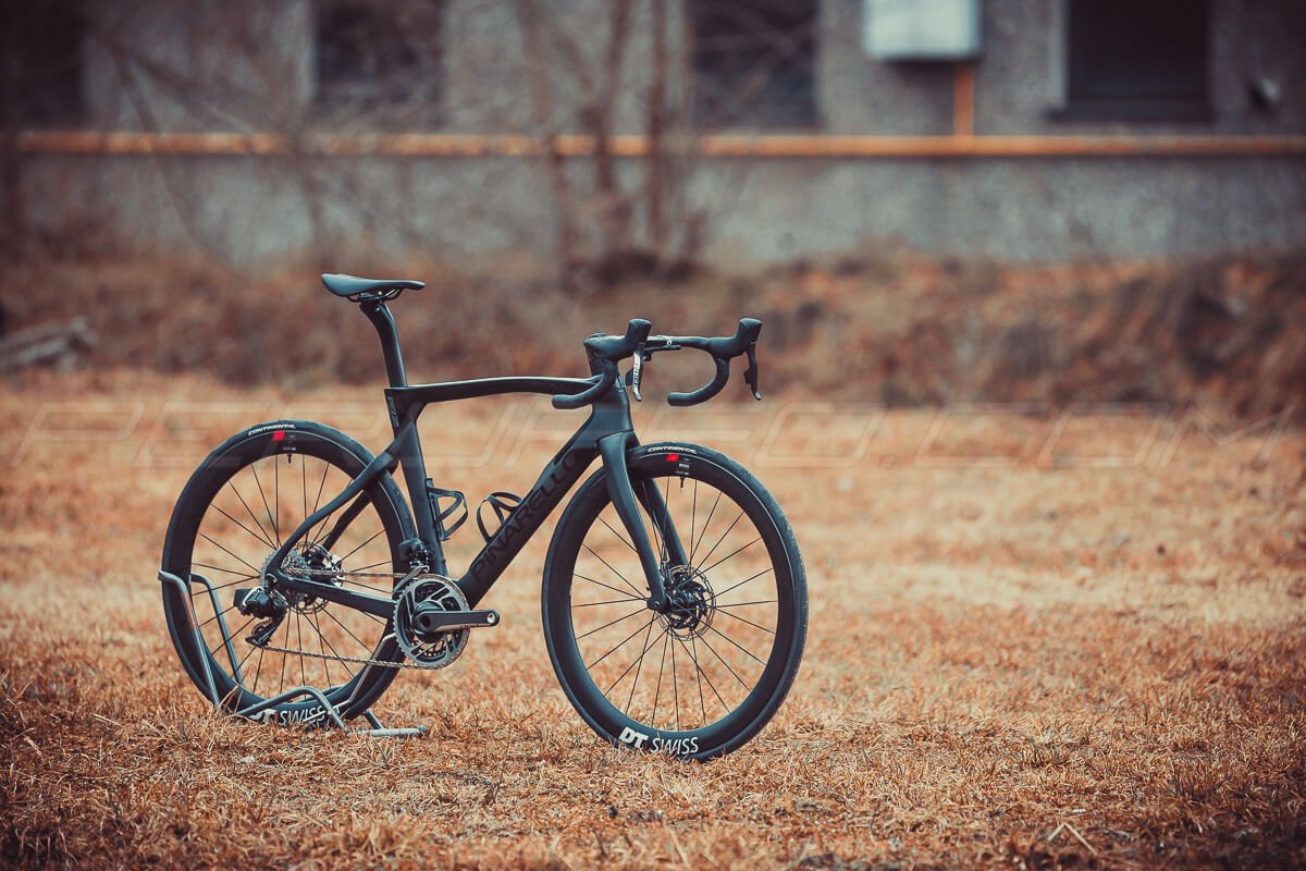 Pinarello Dogma F12 Disk 430 Black On Black