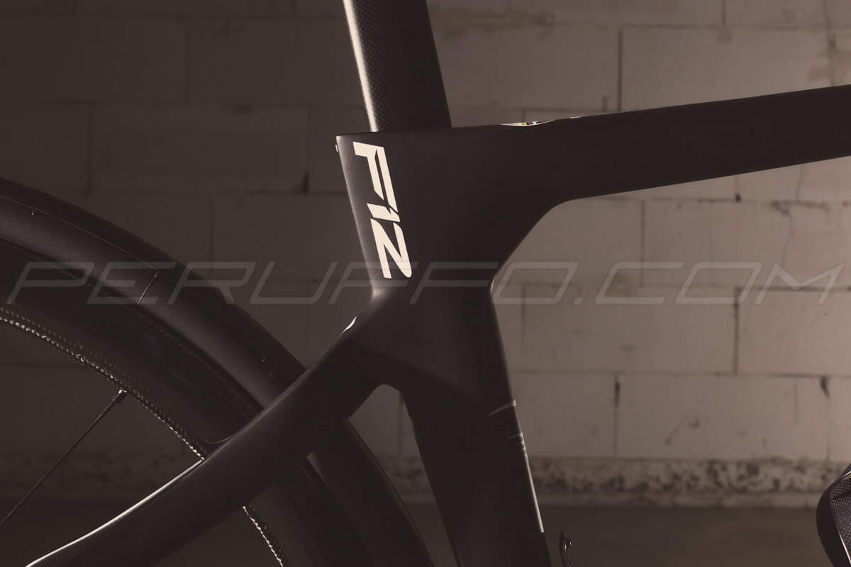 Pinarello Dogma F12 Disk 444 Black Mat