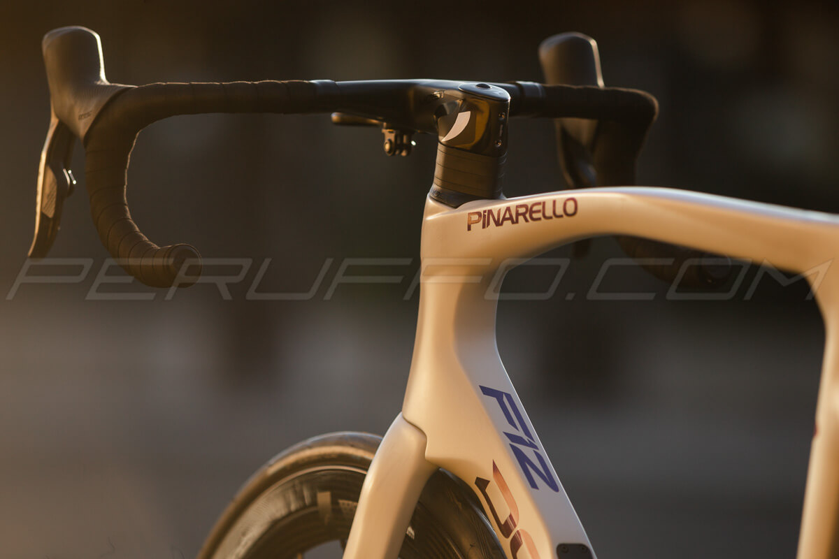 Pinarello Dogma F12 Disk A555 Sideral Grey