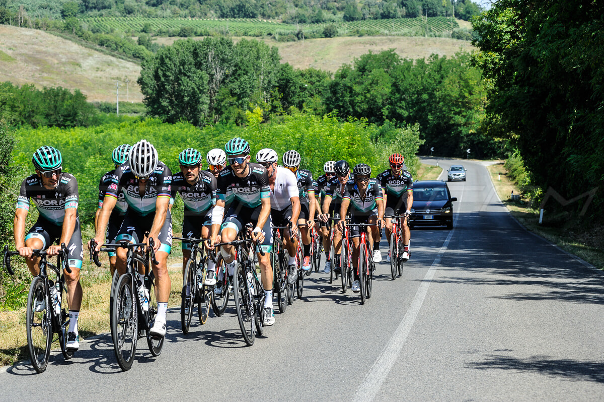 Sgambata prima della Strade Bianche