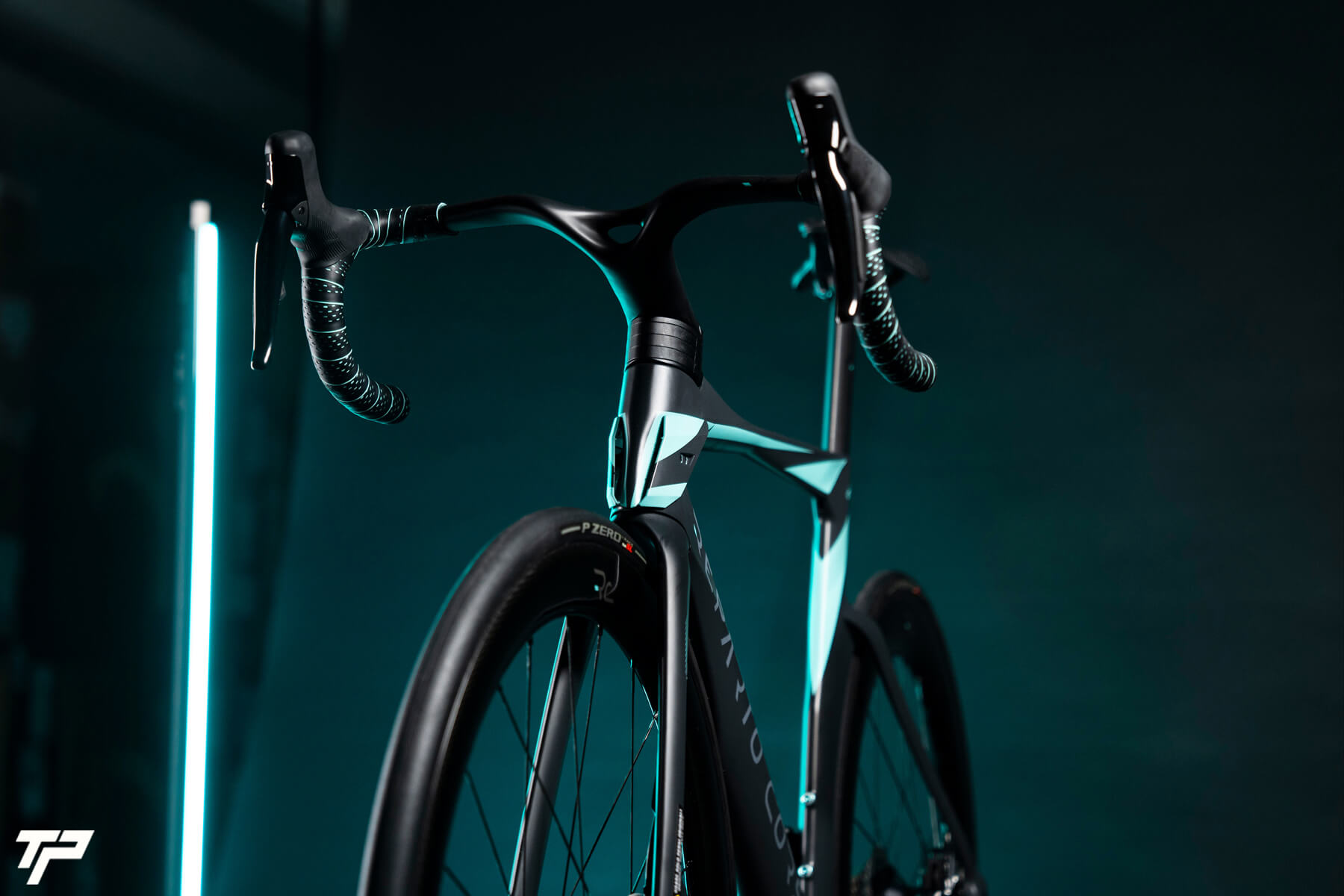 Bianchi Oltre RC: per chiunque voglia andare, semplicemente, OLTRE!