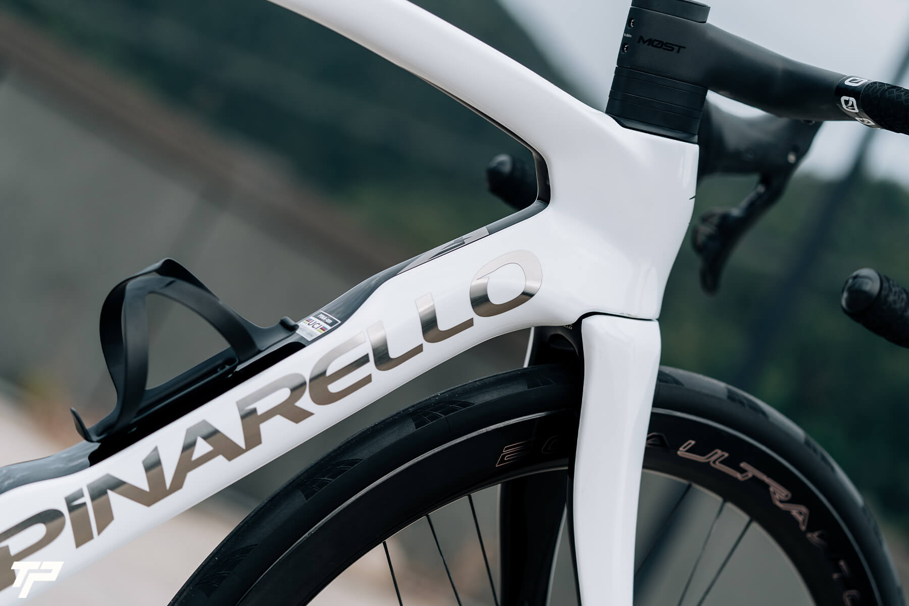 Pinarello New Dogma F: il futuro della perfezione