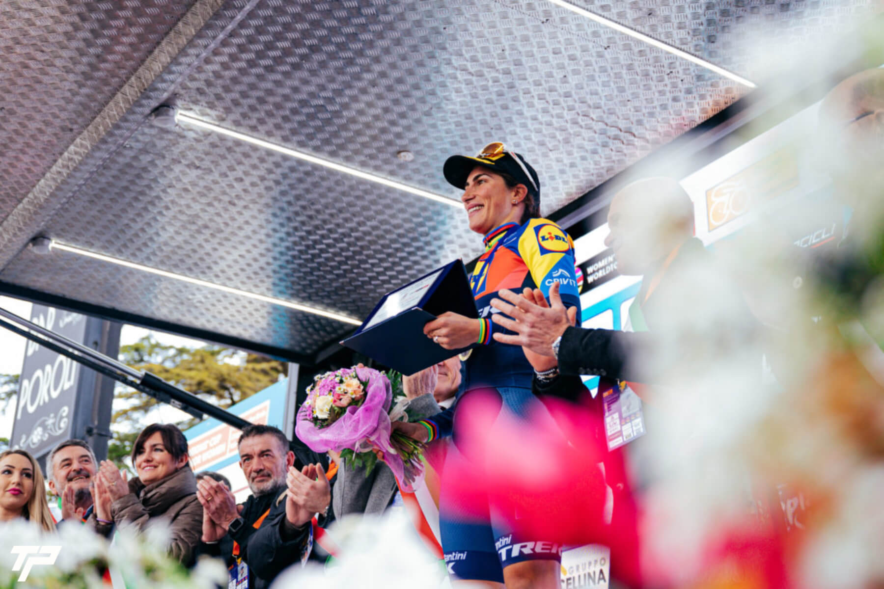Elisa Balsamo trionfa al Trofeo Binda 2025: volata regale a Cittiglio