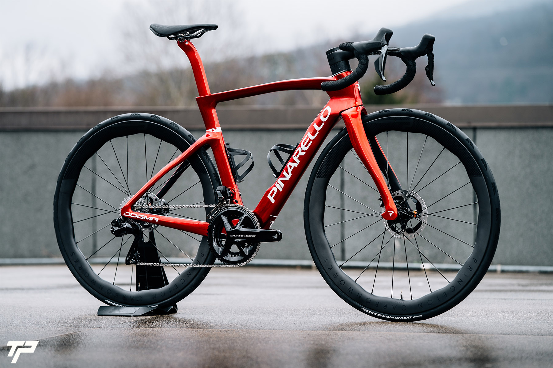 PINARELLO NEW DOGMA F: Red sky at night, fair weather in sight