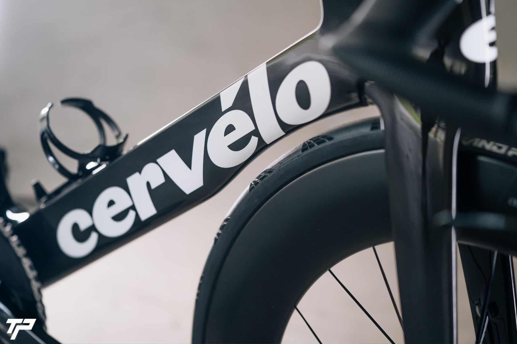 Cervélo P5 Disc: Aero Speed Unleashed