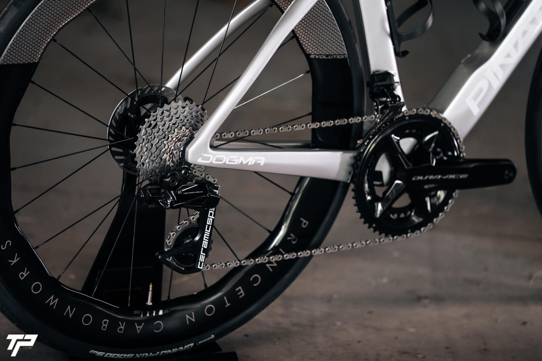Pinarello Dogma F MyWay 2025: eleganza e performance your way