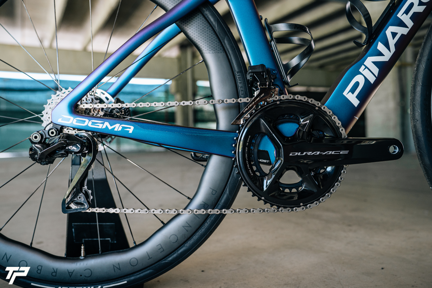 Pinarello New Dogma F MyWay: Design senza compromessi