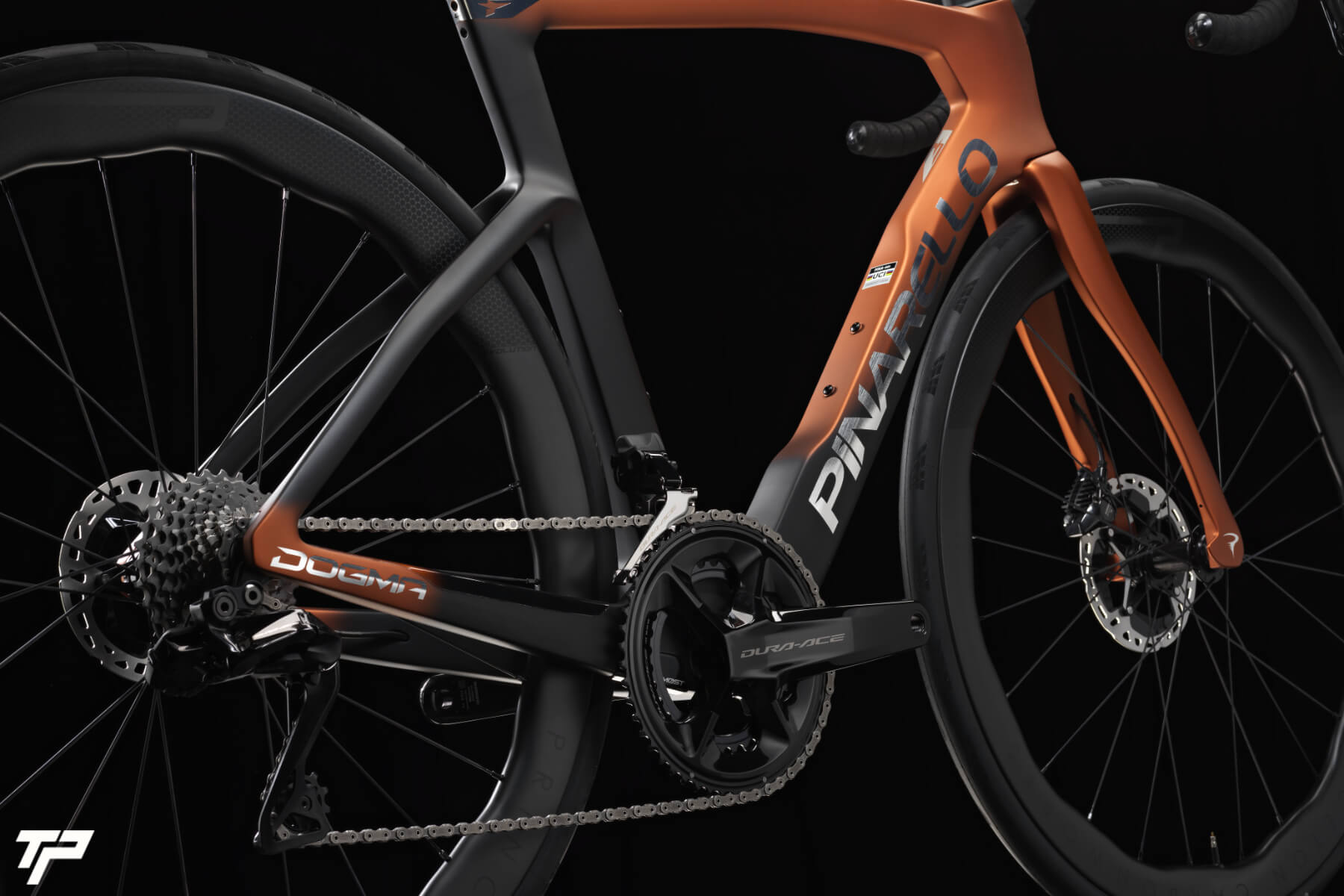 Pinarello Dogma F MY26: l’evoluzione del design e della potenza