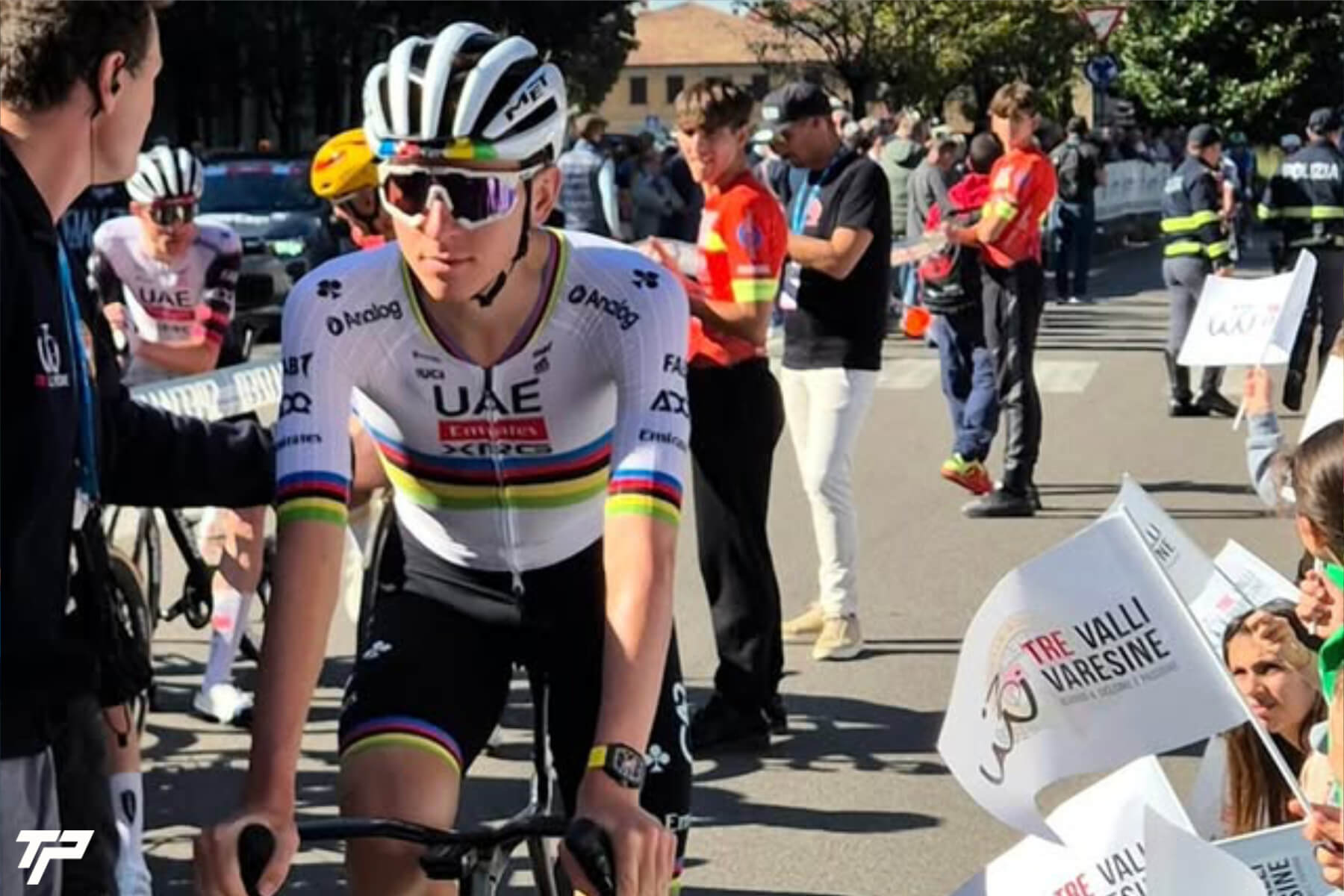 Pogačar conquista la Tre Valli Varesine 2025
