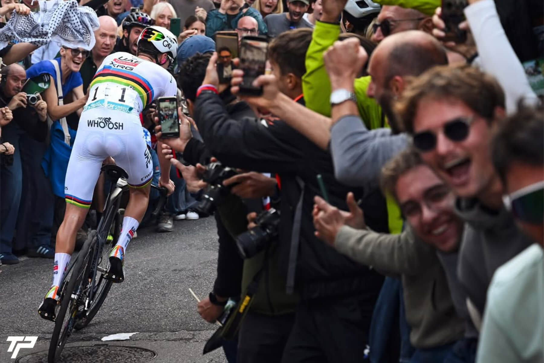 Tadej Pogačar entra nella storia: Il Lombardia 2025 cinque anni un solo re