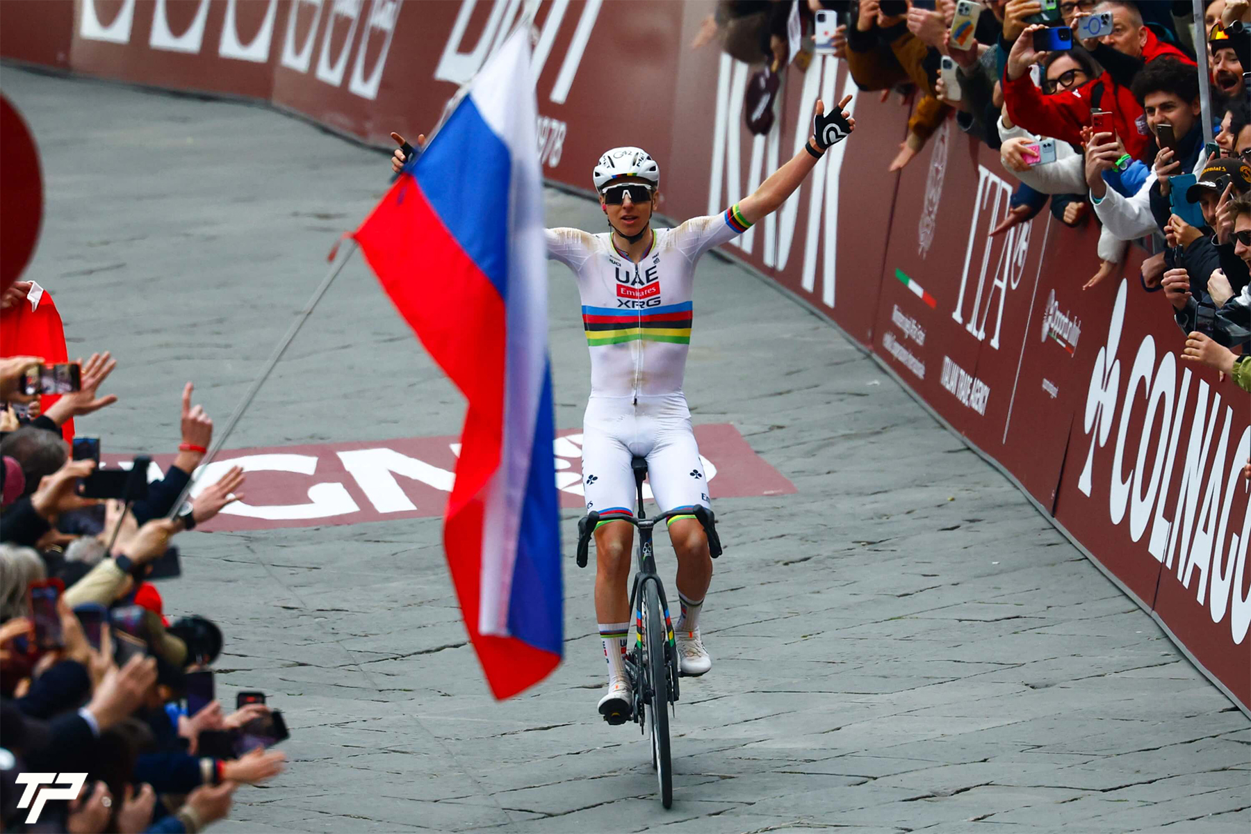 Poker d'Assi nella Polvere: Il record di Pogačar a Siena