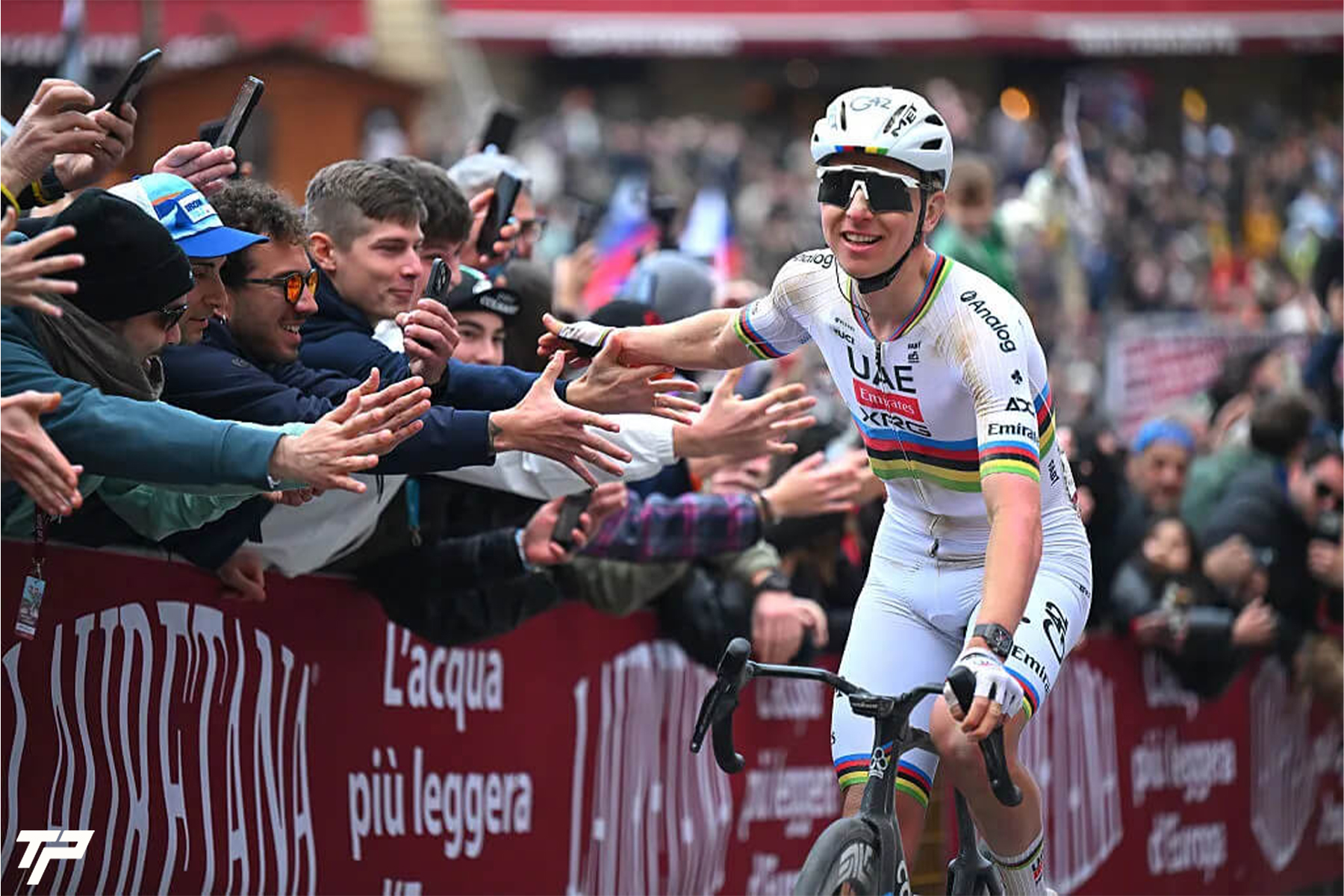 Poker d'Assi nella Polvere: Il record di Pogačar a Siena