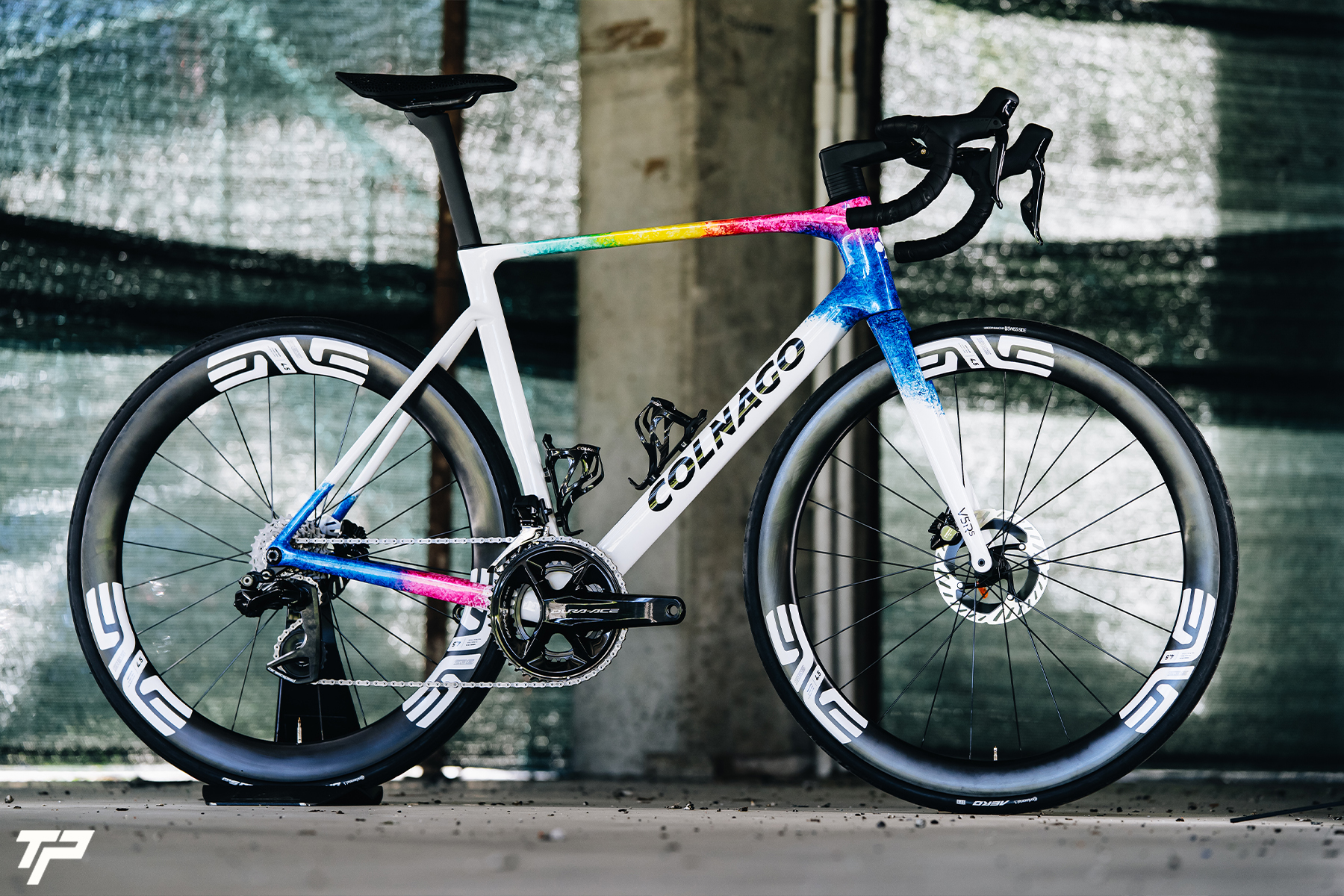 Colnago V5Rs: Stardust on the Road