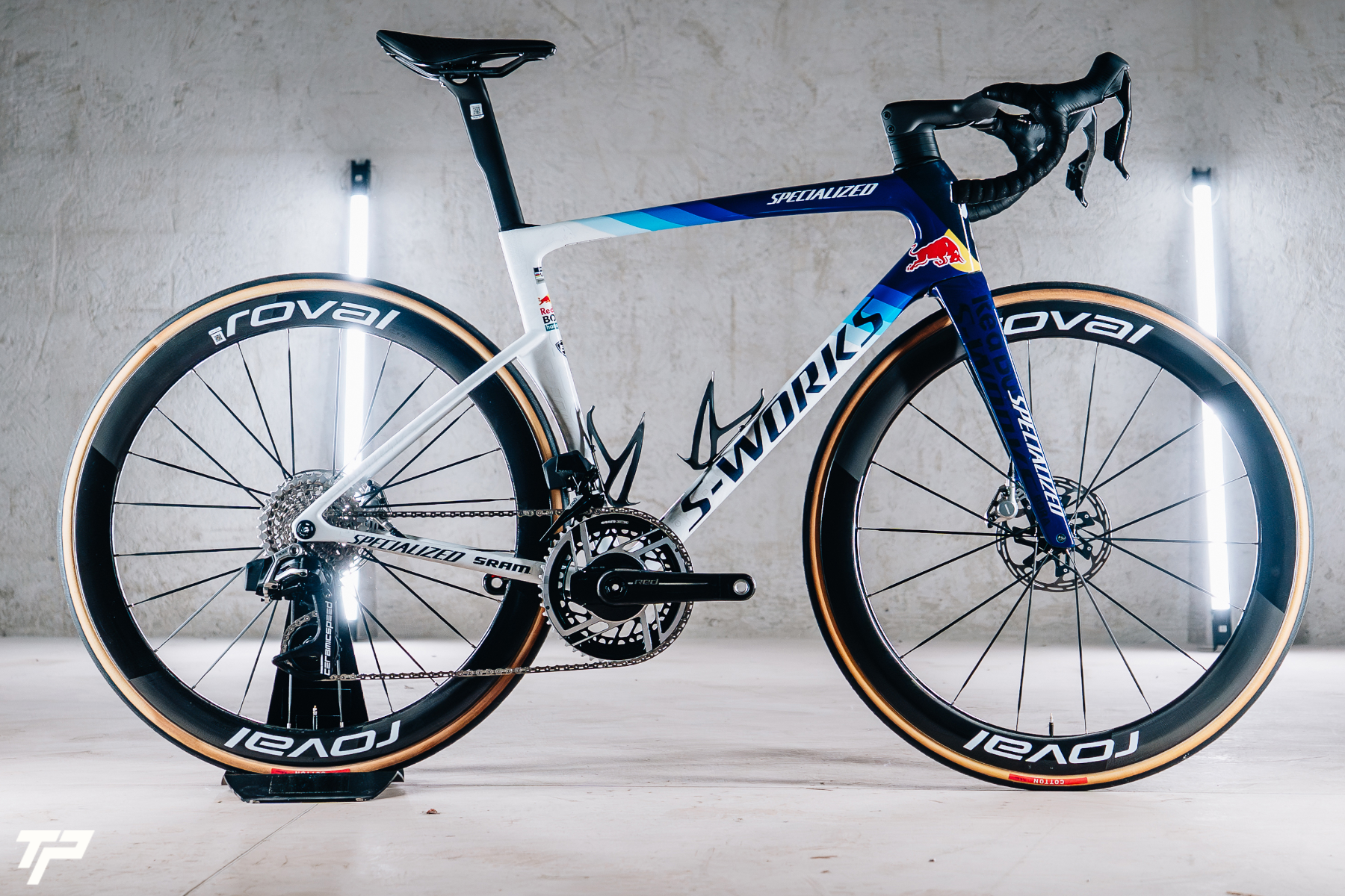 Specialized S-Works Tarmac SL9: lo spirito Red Bull - BORA - hansgrohe