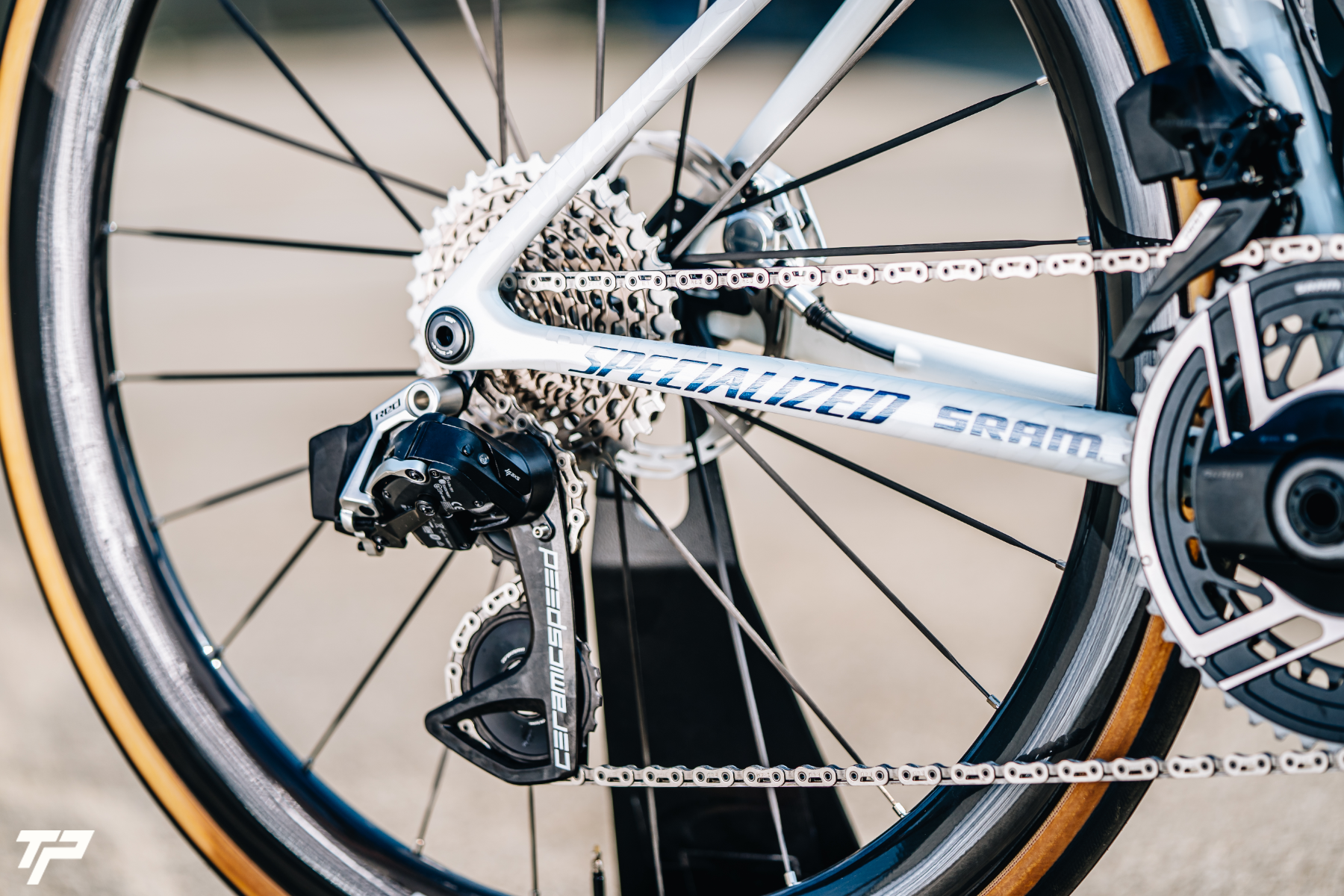 Specialized S-Works Tarmac SL9: lo spirito Red Bull - BORA - hansgrohe
