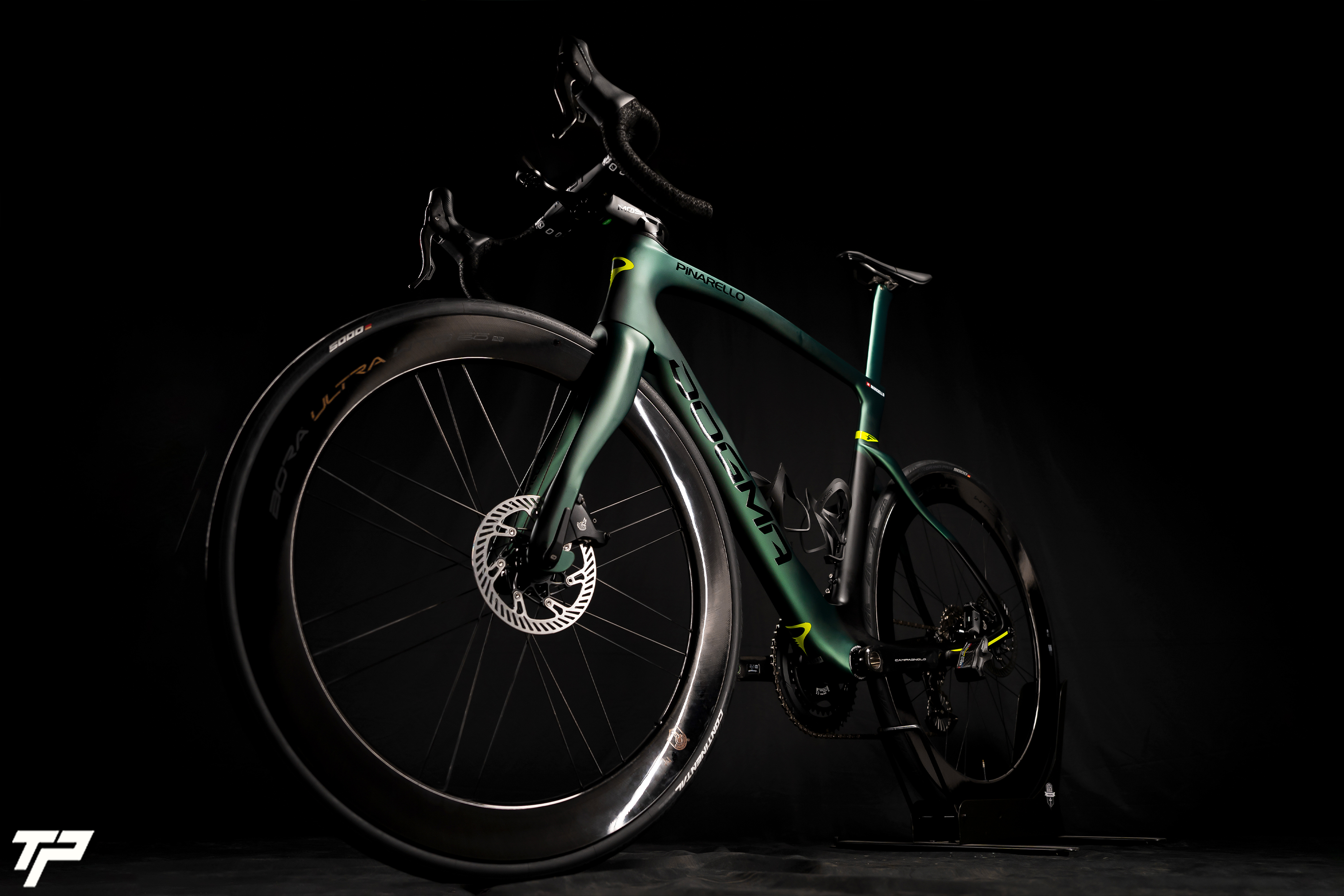 PINARELLO DOGMA F: GRANFONDO ANNIVERSARY LIMITED EDITION