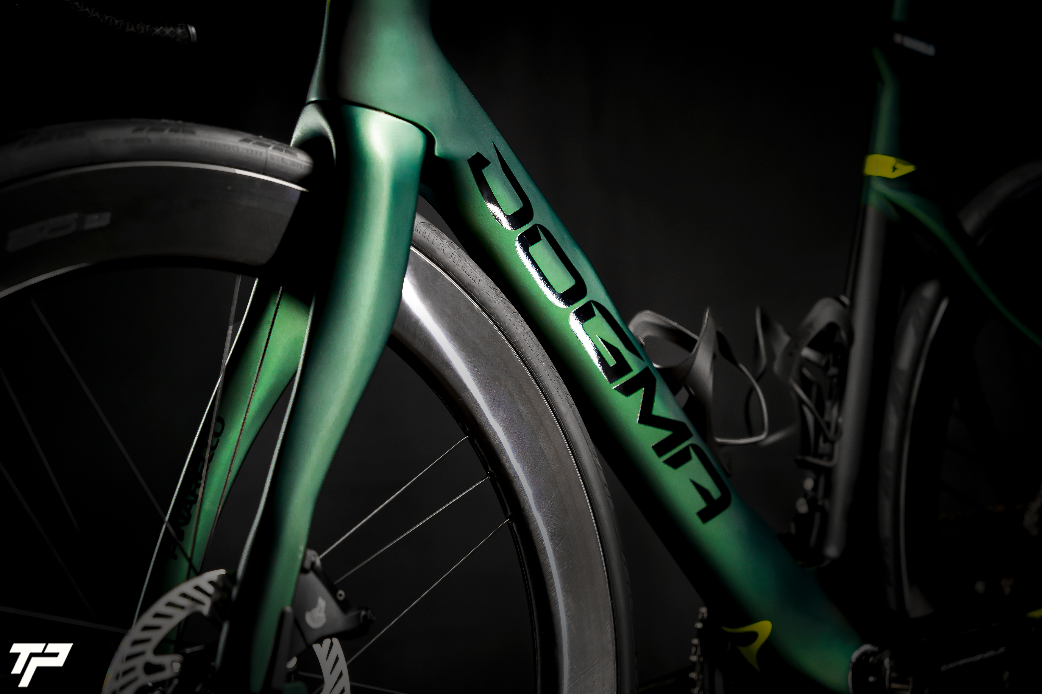 PINARELLO DOGMA F: GRANFONDO ANNIVERSARY LIMITED EDITION