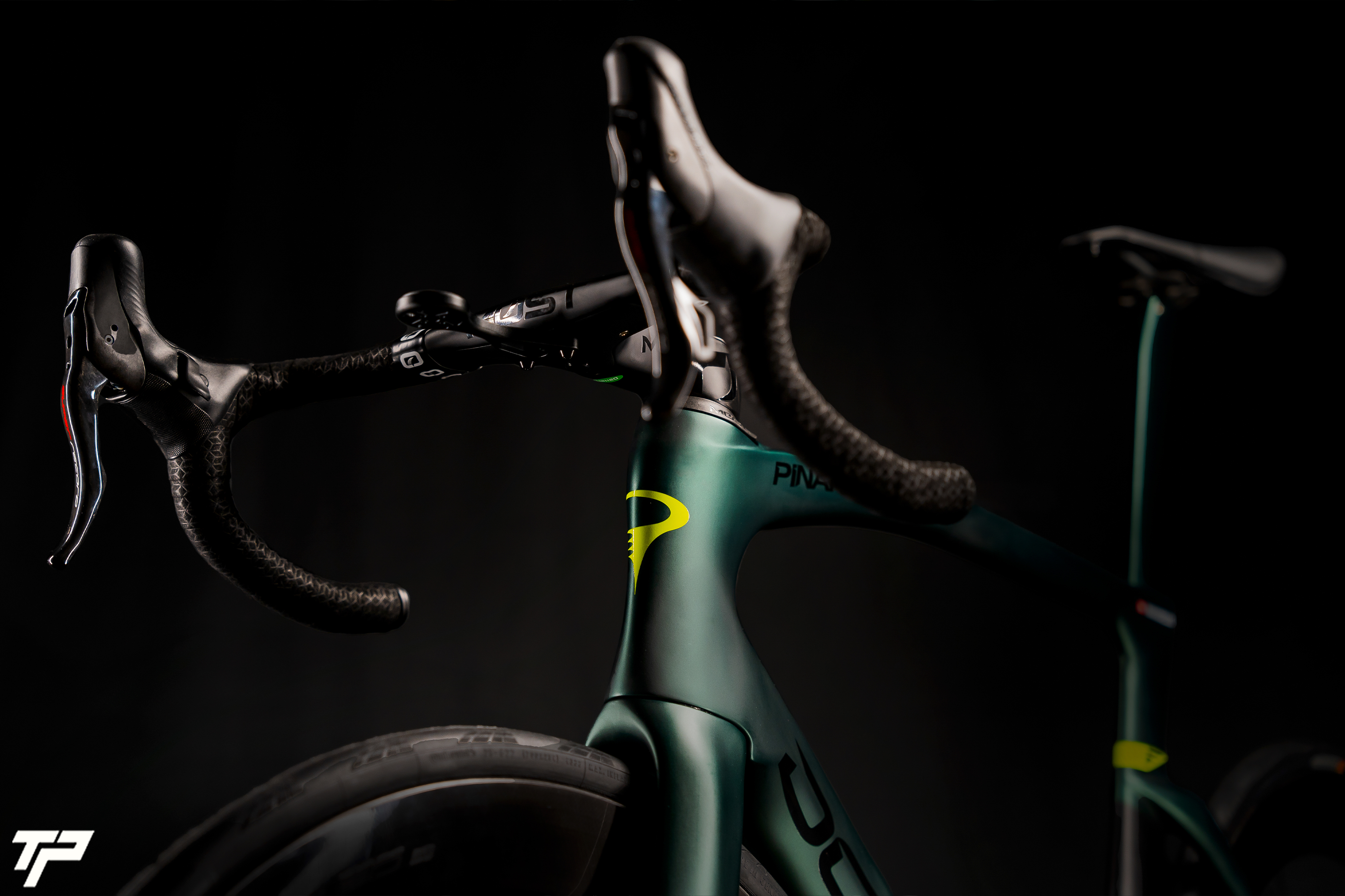 PINARELLO DOGMA F: GRANFONDO ANNIVERSARY LIMITED EDITION