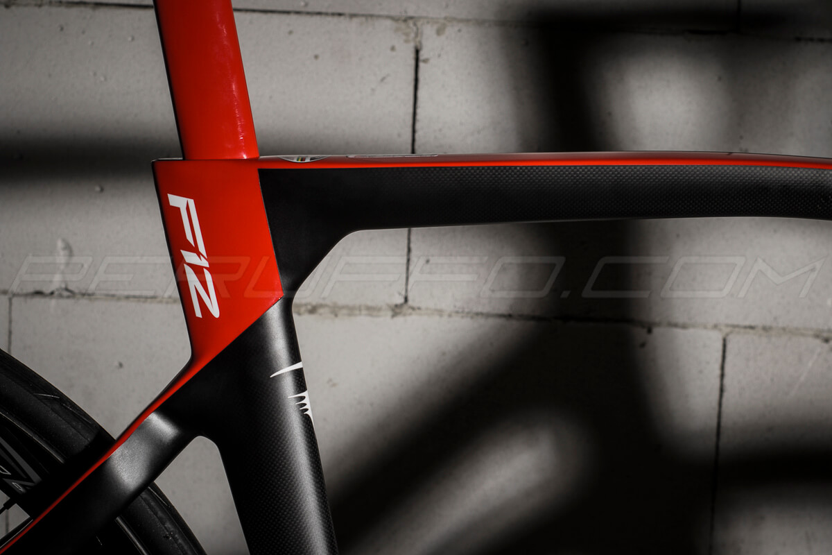 Pinarello Dogma F12 Uranus Black/Red 429