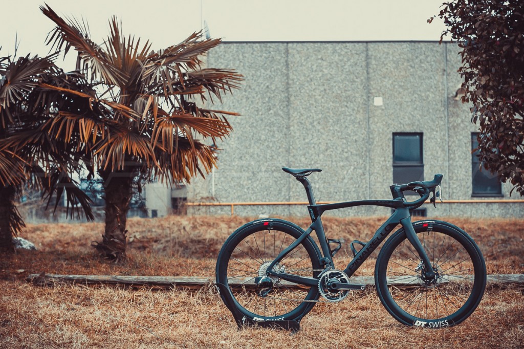Pinarello Dogma F12 Disk 430 Black On Black