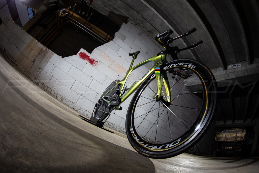 Pinarello Bolide TT Filippo Ganna World Champion