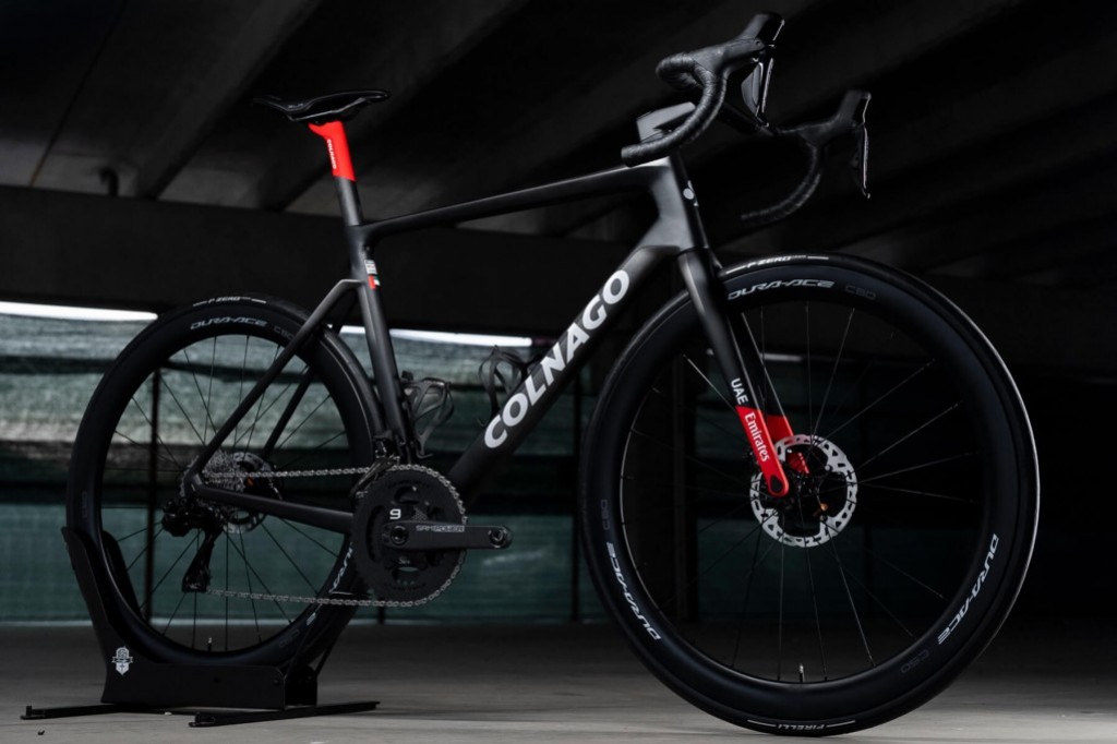 COLNAGO V4RS: BUILT TO WIN