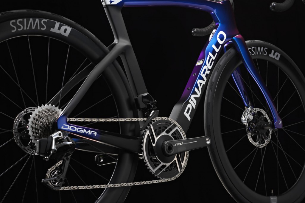 Pinarello Dogma F MY26: l’evoluzione del design e della potenza
