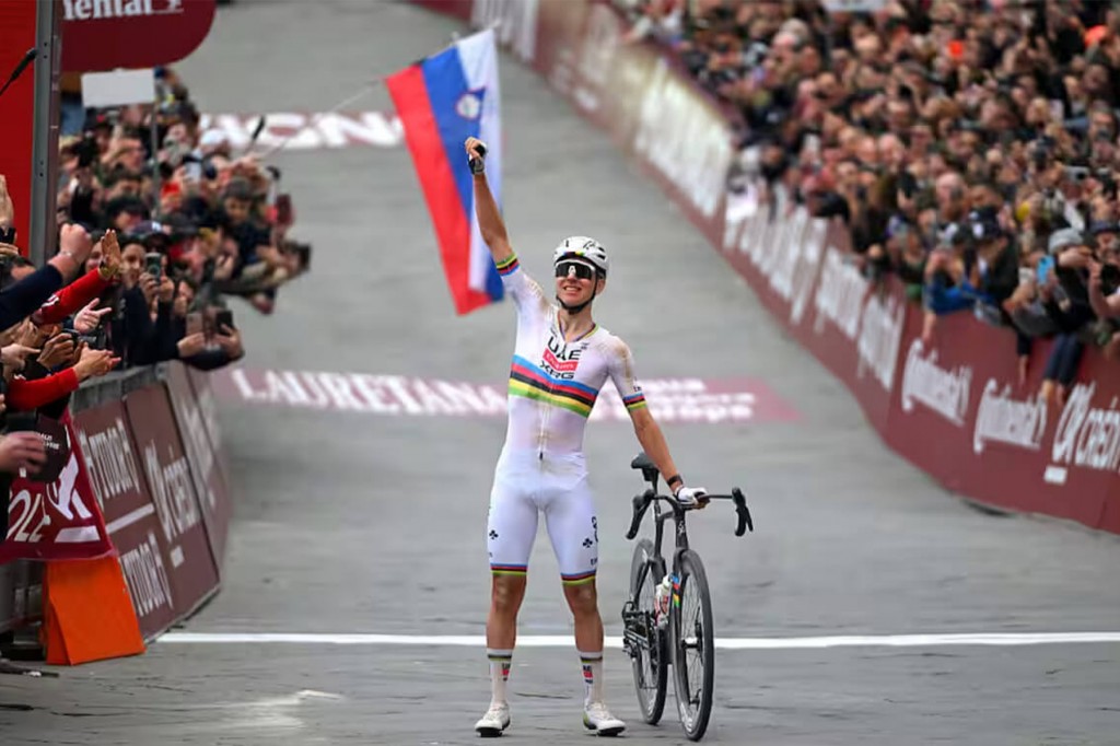 Poker d'Assi nella Polvere: Il record di Pogačar a Siena