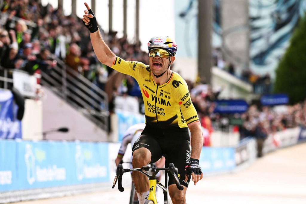 Van Aert triumphs at Roubaix: The Hell of the North crowns its new Angel