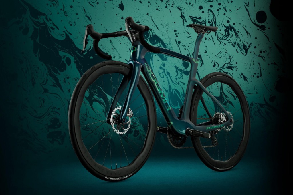 Pinarello New Dogma F New Colors: where speed takes shape